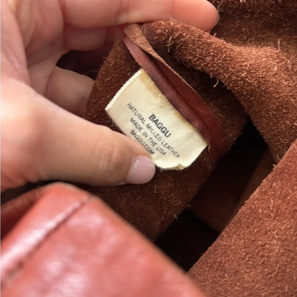 Rare Baggu Distressed Raw Milled Leather Tote, Saddle Brown - Picture 9 of 12